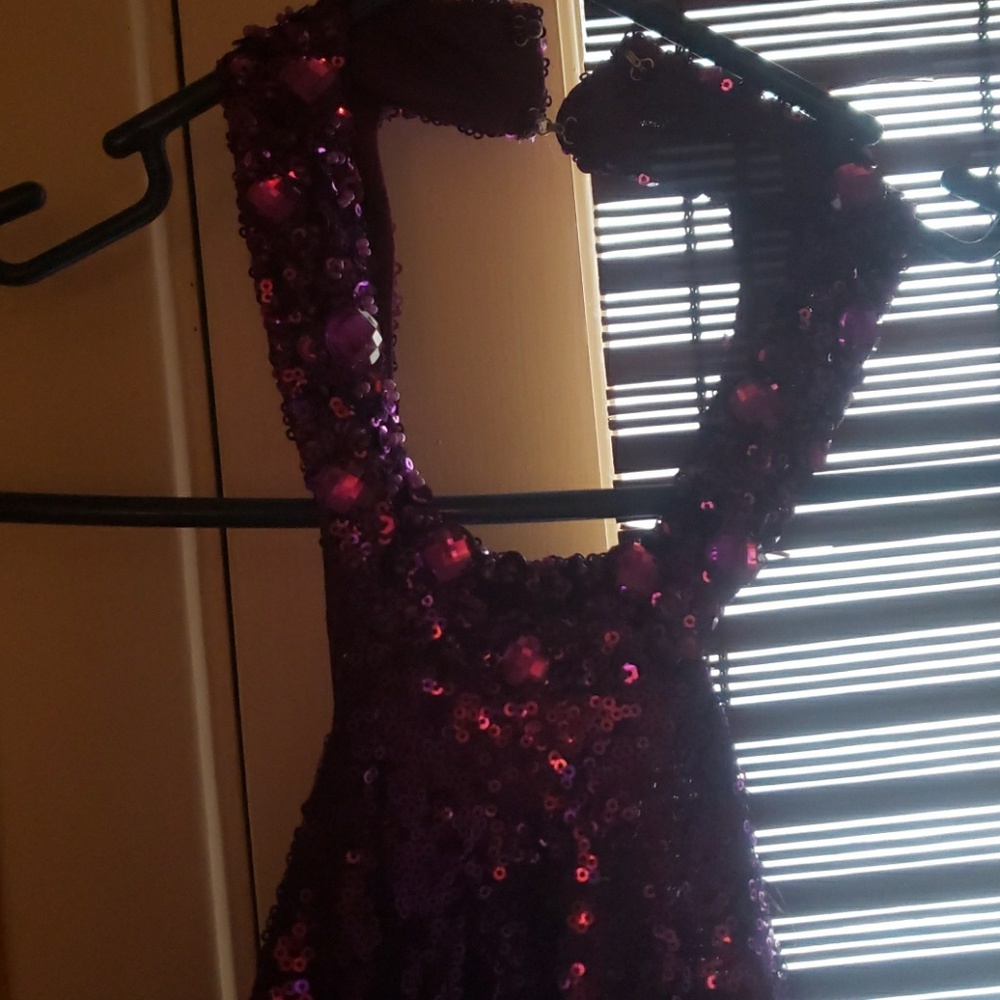 Evening gown - Picture 2 of 4